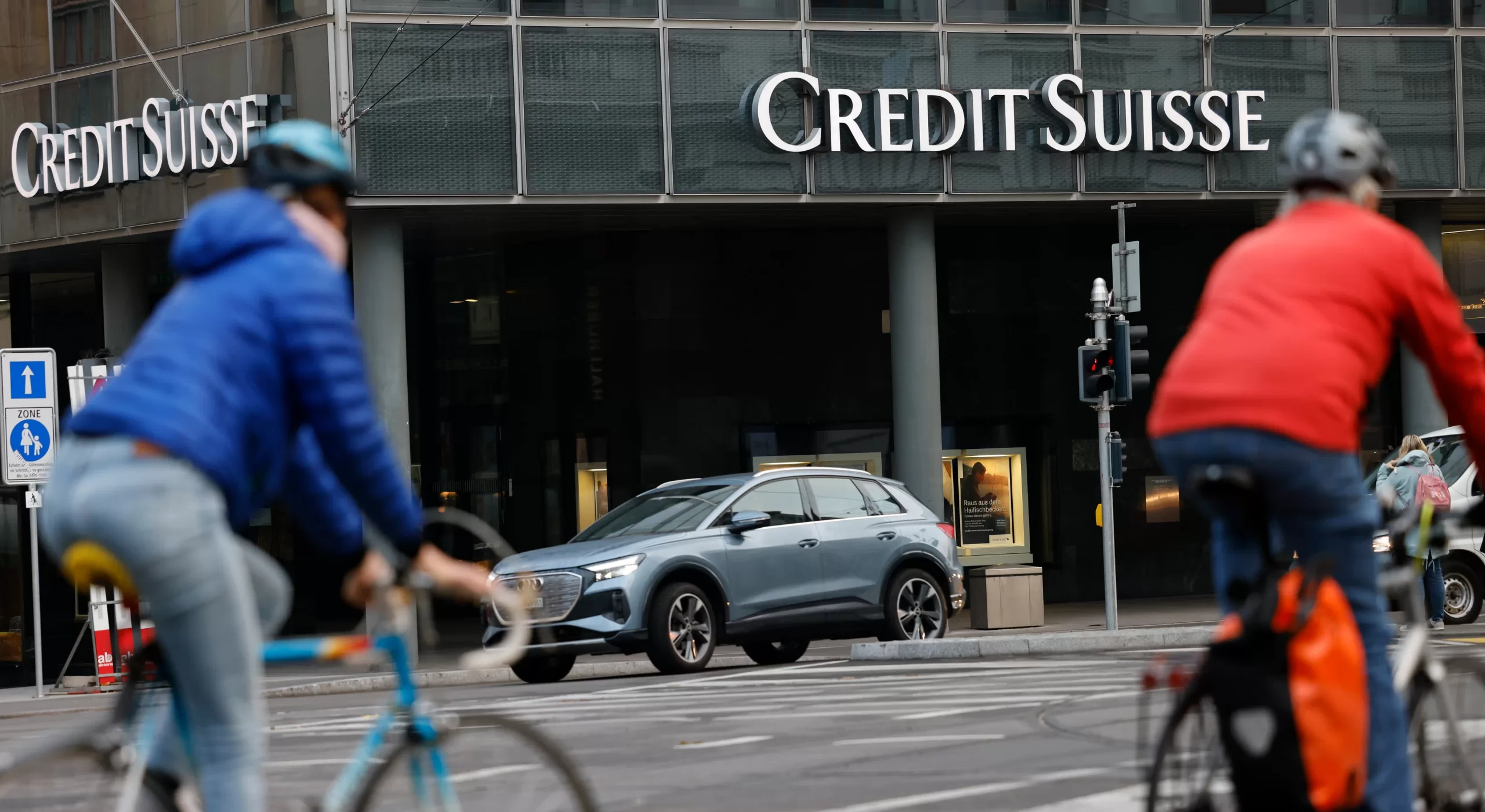 Credit Suisse takes up Swiss National Bank’s loan offer after 30% shares crash