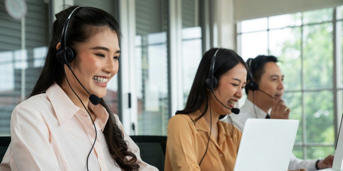 Applying Empathy in Customer Service Interactions