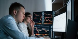 Investors Shift from 6040 to Alternative Portfolio Models