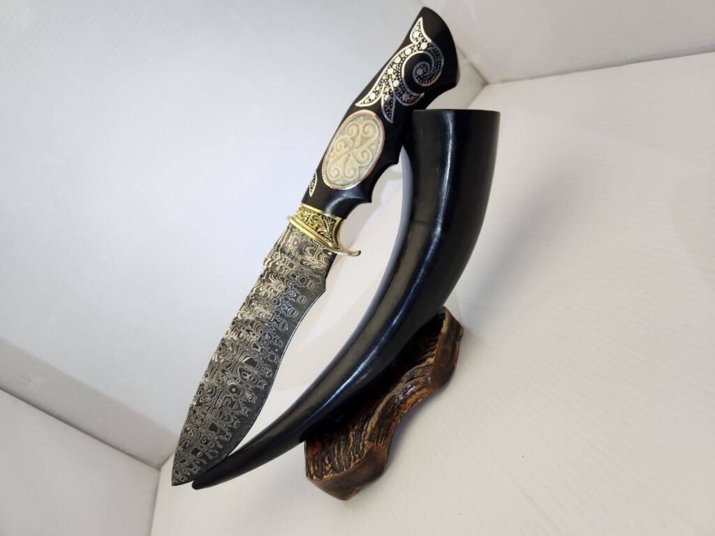 Blue Blade LLC Bridging Tradition and Innovation in the Bladesmith Industry