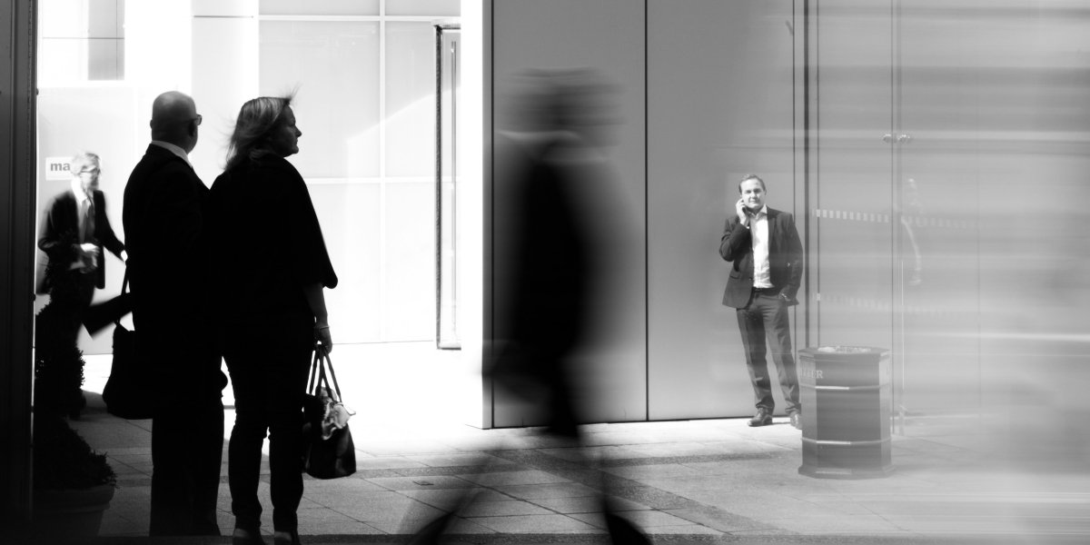 Federal Reserve Outlook Signals Rate Stability Before Possible Mid-Year Cuts