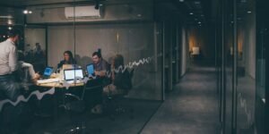 Manhattan Office Availability Hits Six-Year Low 2026