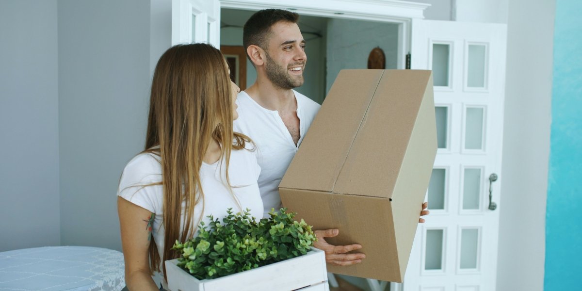 The Hidden Perks of Hiring Full-Service Packing and Storage Services in the City