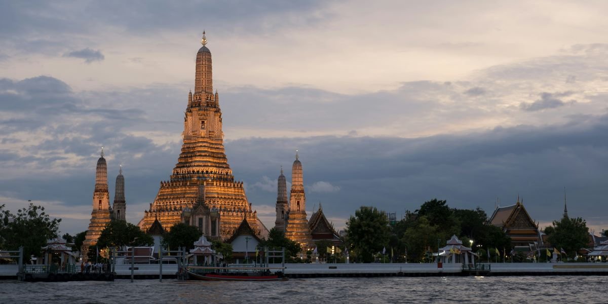 IMF Releases World Economic Outlook and Global Financial Stability Report Tonight as Bangkok Meetings Open