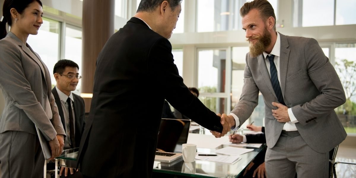 How Tech & Education Are Shaping Young Investors' Future