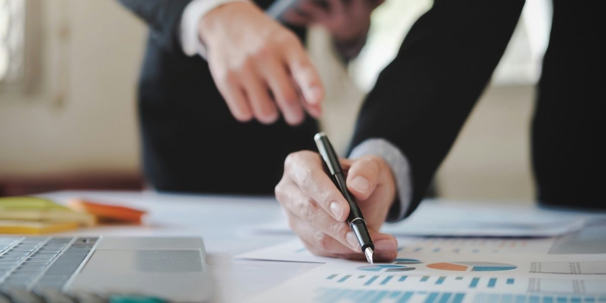 How the Bond Market Predicts Every Stock Crash