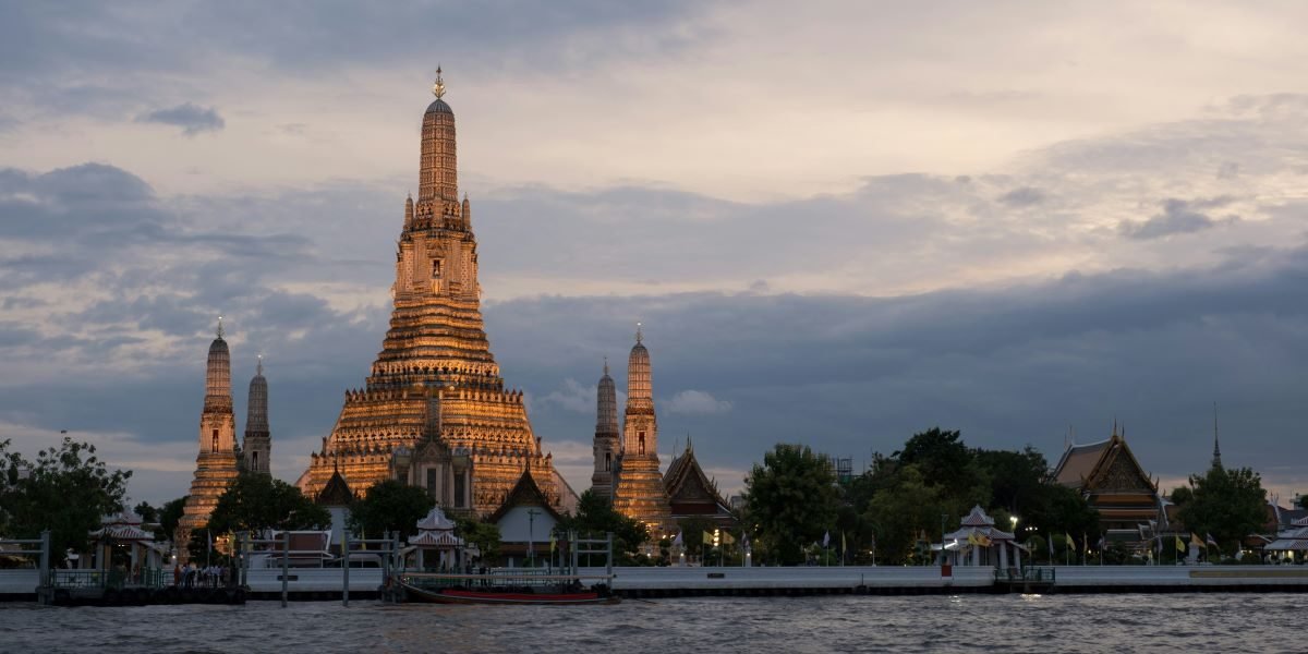 IMF Releases World Economic Outlook and Global Financial Stability Report Tonight as Bangkok Meetings Open