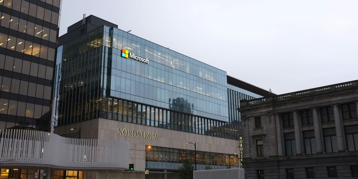 Microsoft Cuts 4,800 Jobs in AI, Xbox Restructuring