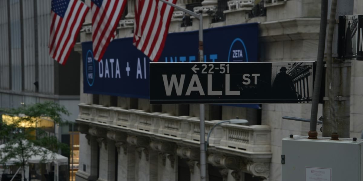 Wall Street Closes at Record Highs as AI Optimism Outweighs an Oil Spike